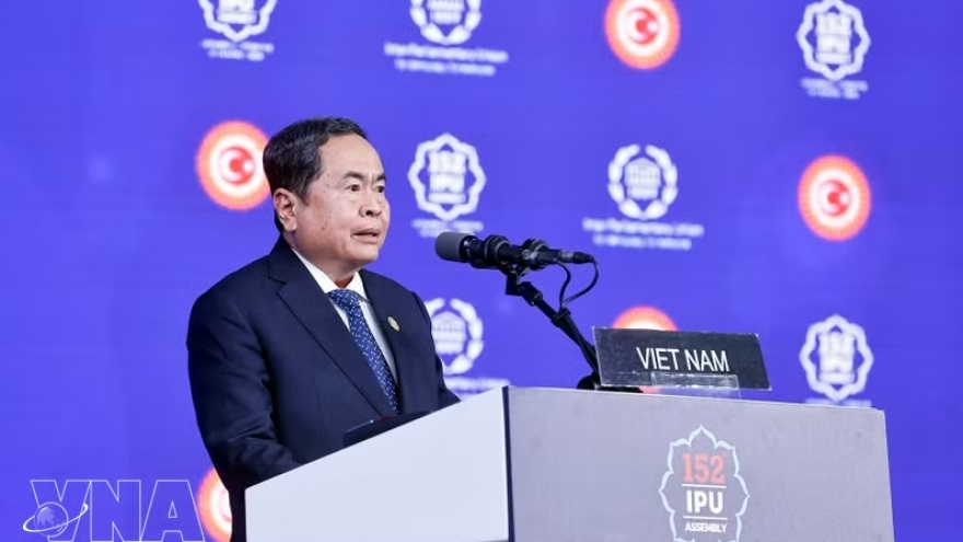 Vietnam's top legislator addresses general debate at 152nd IPU Assembly